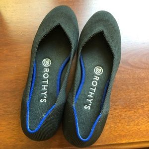 Authentic Rothy’s black flats size 6, like new